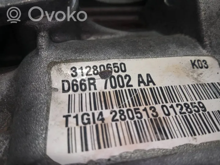 Volvo V40 Scatola del cambio manuale a 5 velocità D66R7002AA
