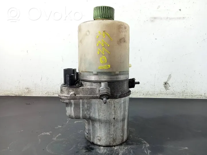 Audi A1 Power steering pump 6R0423156B