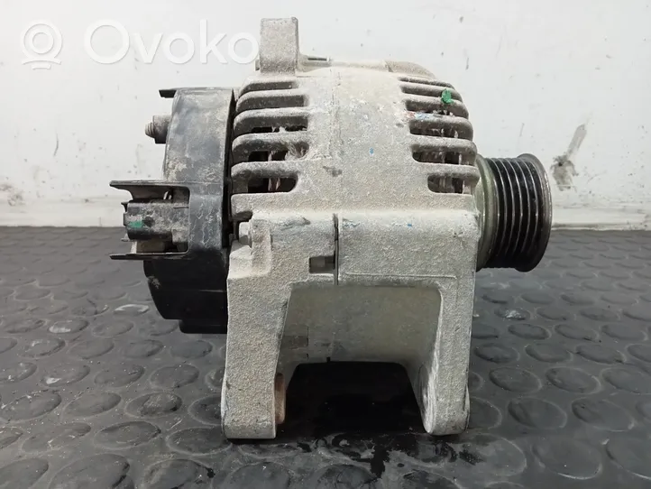 Dacia Logan I Alternator 8200667607R