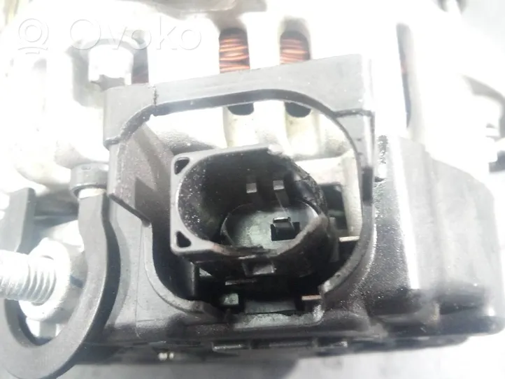 Hyundai Kona I Alternator 8400383