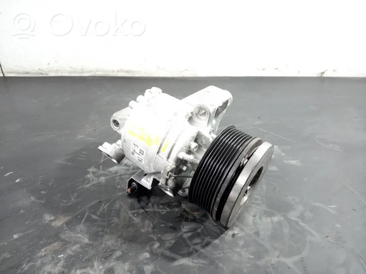 Suzuki Vitara (LY) Kompresor / Sprężarka klimatyzacji A/C 9520174S00