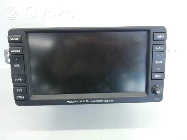 Mitsubishi Montero Unità principale autoradio/CD/DVD/GPS 8750A143