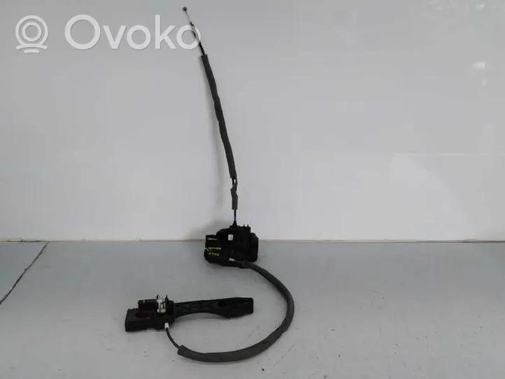 Nissan Qashqai Etuoven lukko N32LRLC