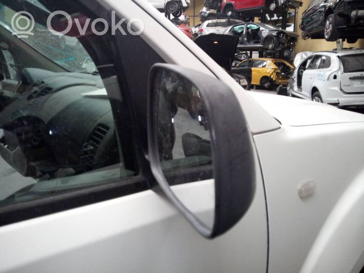 Nissan NP300 Specchietto retrovisore elettrico portiera anteriore 