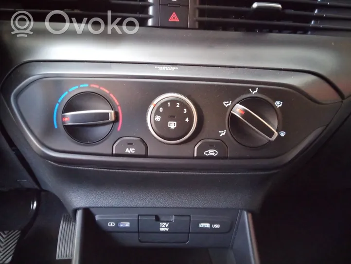Hyundai i20 (BC3 BI3) Panel klimatyzacji 
