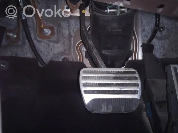 Infiniti FX Brake pedal 