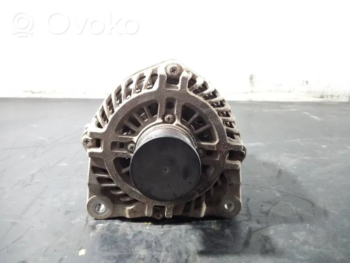 Mercedes-Benz Vito Viano W447 Alternator A0009064022