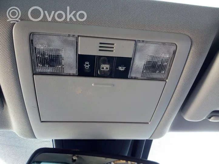 Toyota Verso Garniture de console d'éclairage de ciel de toit 