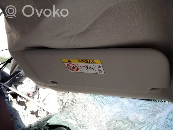 Opel Vivaro Häikäisysuoja 