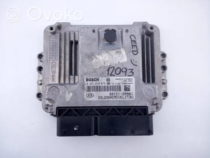 KIA Ceed Sterownik / Moduł ECU 391112A961