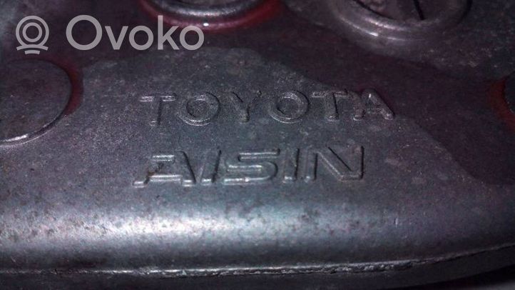 Toyota RAV 4 (XA40) Vesipumppu 