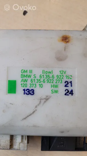 BMW 5 E39 Mukavuusmoduuli 61356922152