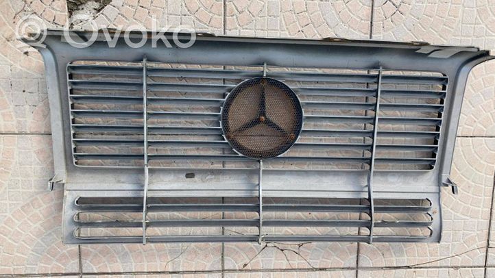 Mercedes-Benz G W463 Griglia superiore del radiatore paraurti anteriore 4638880615