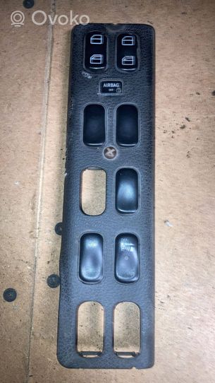 Mercedes-Benz Vaneo W414 Garniture de panneau console centrale a4146800539