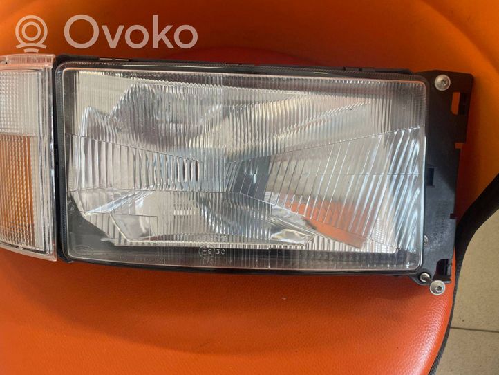 Scion xB Phare frontale 1313034410R2