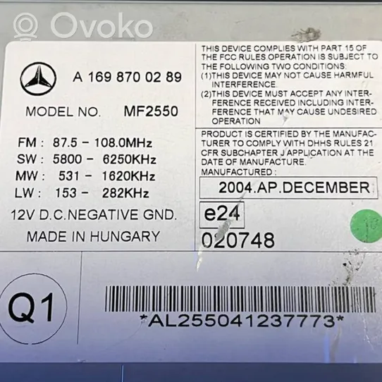Mercedes-Benz A W169 Panel / Radioodtwarzacz CD/DVD/GPS A1698700289