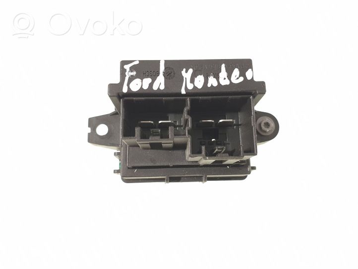 Ford Mondeo MK V Relé de ventilador de calefacción F011500104