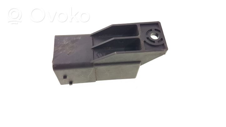 Ford Mondeo MK V Žvakių pakaitinimo rėlė 9803299780