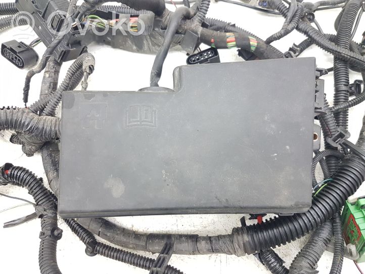 Ford Kuga I Faisceau de câblage pour moteur AV4T14K733