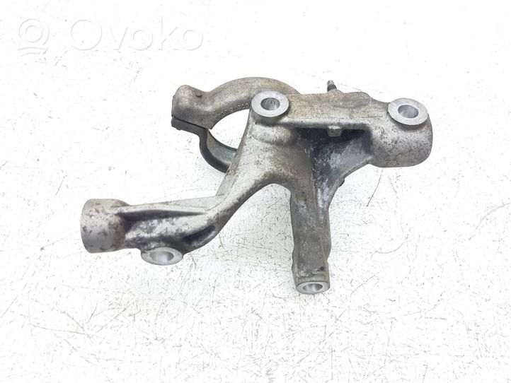 Ford Edge II Staffa del cuscinetto di supporto dell’albero di trasmissione F2G33K305