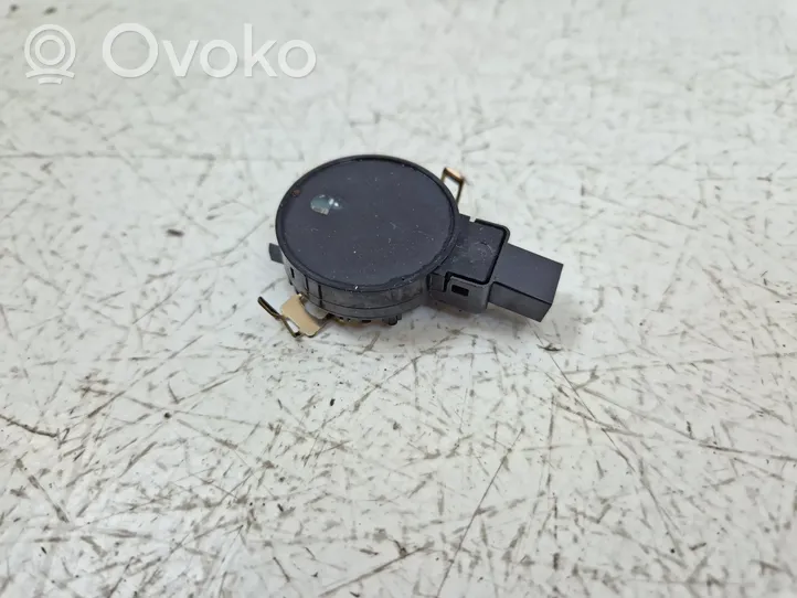 Ford Mondeo MK V Lietus sensors JU5T17D547