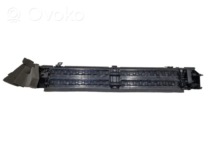 Subaru Outback (BT) Déflecteur d'air de radiateur de refroidissement 52811AN00A