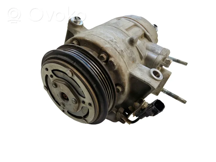 Ford Fusion II Ilmastointilaitteen kompressorin pumppu (A/C) DS7H19D629