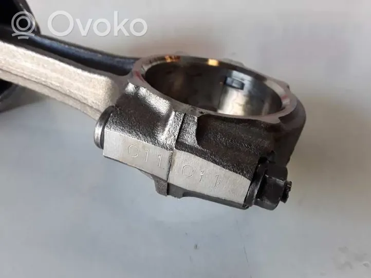 Mitsubishi Montero Piston 