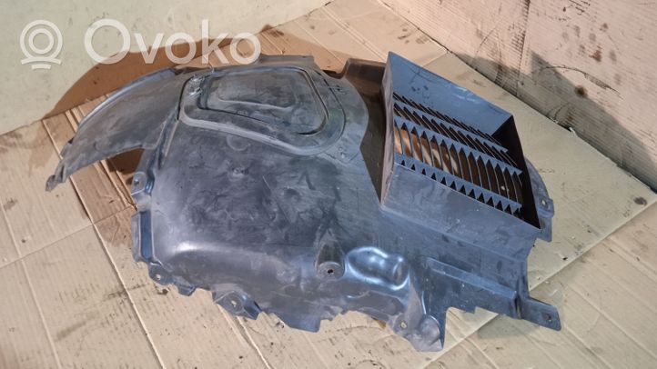 BMW M5 Etupyörän sisälokasuojat 27648710