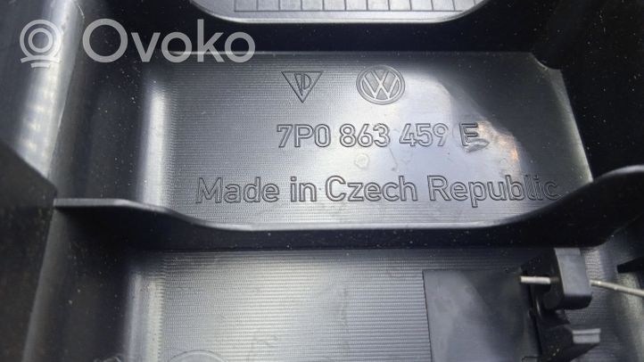 Volkswagen Touareg II Rivestimento di protezione sottoporta del bagagliaio/baule 7P0863459
