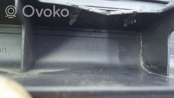 Mercedes-Benz C AMG W204 Aizmugurējā sliekšņa dekoratīvā apdare (iekšējā) A2046860236