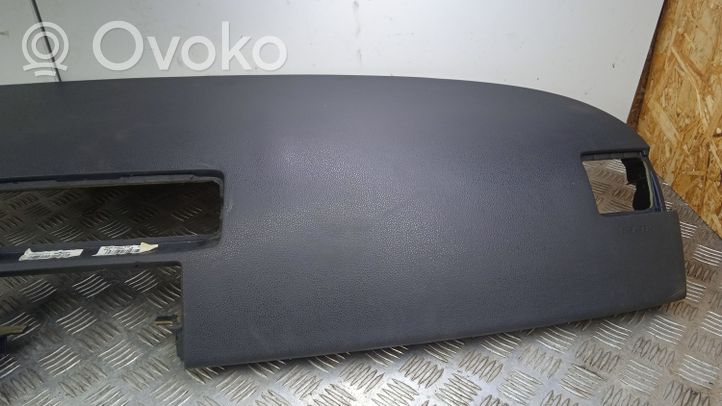 Volvo C70 Deska rozdzielcza 39889251