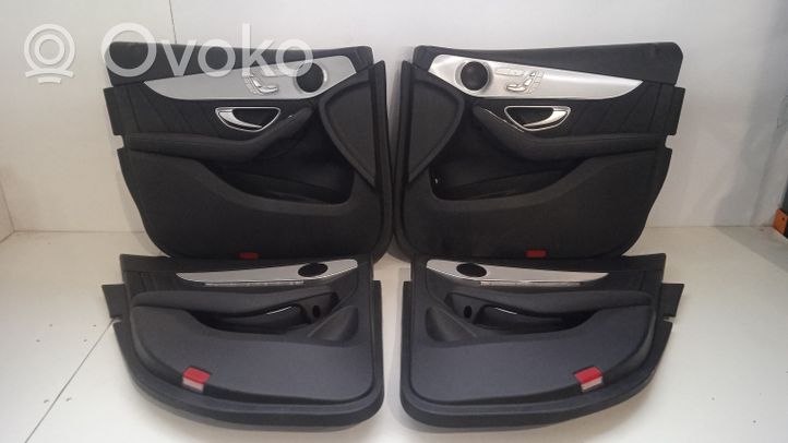 Mercedes-Benz GLC X253 C253 Set di rivestimento del pannello della portiera A2537304001