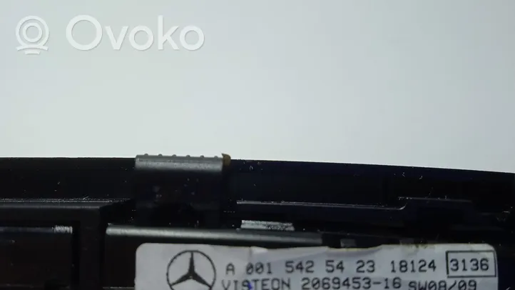 Mercedes-Benz C W205 Pysäköintitutkan anturin näyttö (PDC) A0015425423