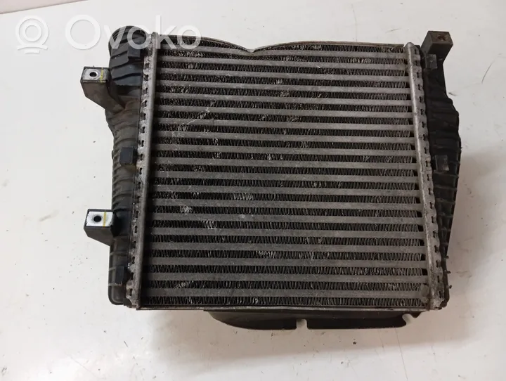 Porsche Cayenne (9PA) Chłodnica powietrza doładowującego / Intercooler 7L6145804