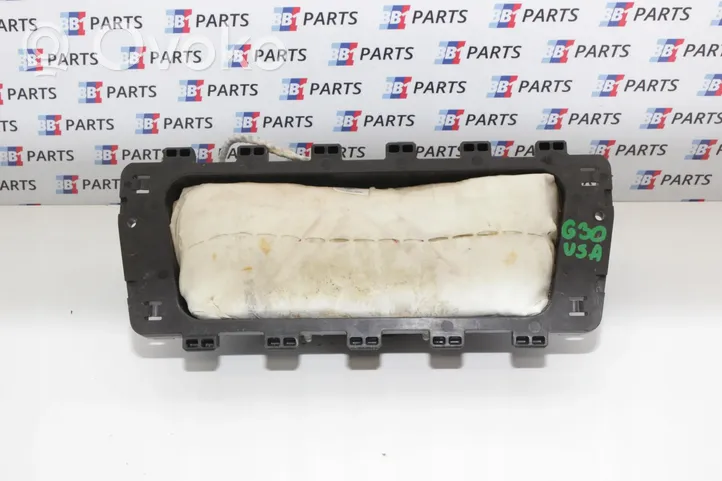 BMW 5 G30 G31 Airbag del passeggero 9297728