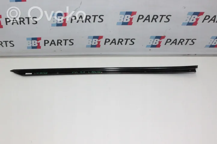 BMW 4 F32 F33 Rivestimento passaruota posteriore 7295569