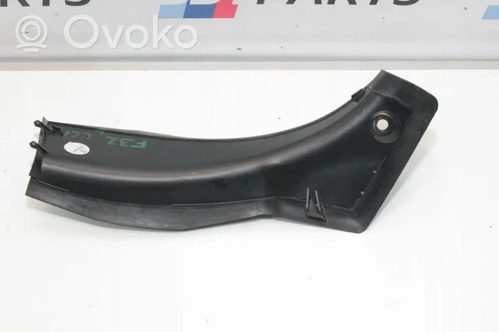 BMW 4 F32 F33 Seitenverkleidung vorne 7474487