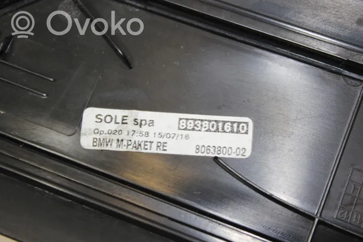 BMW 4 F32 F33 Listwa progowa przednia / nakładka 8063799