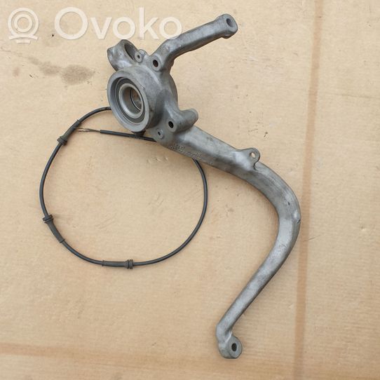 8A0505436CD Audi A4 S4 B5 8D Rear wheel hub spindle/knuckle, 81.18 € RRR