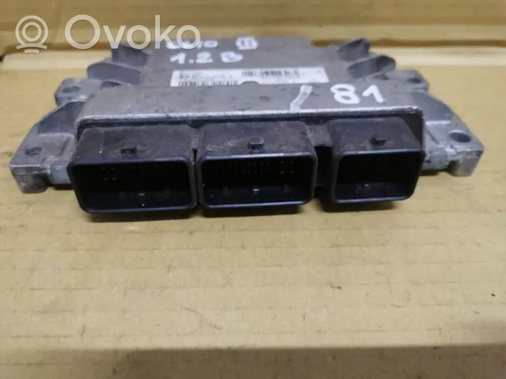 Renault Clio I Centralina/modulo motore ECU 237101907R