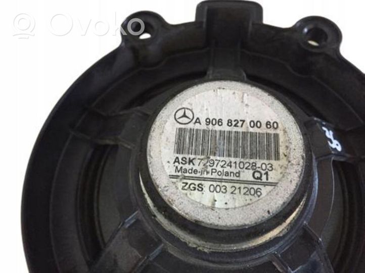 Volkswagen Crafter Altavoz de la puerta delantera A9068270060 