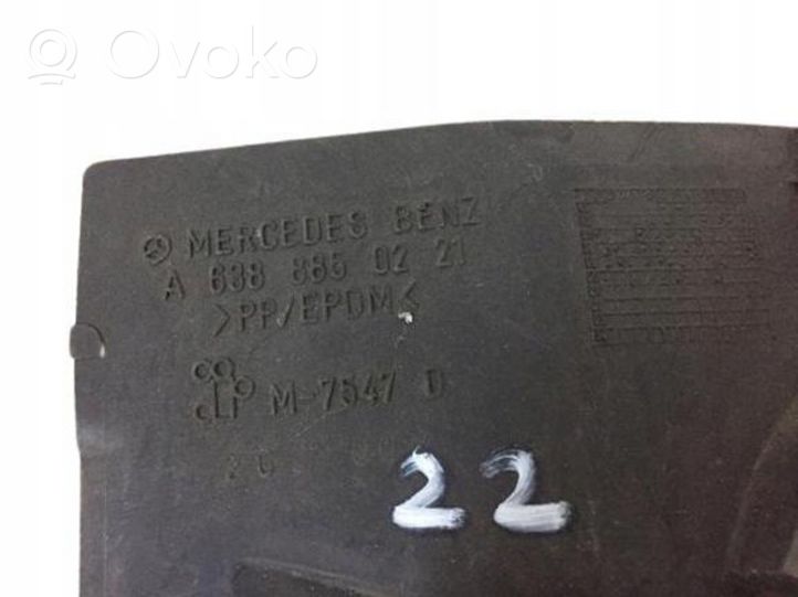 Mercedes-Benz Vito Viano W638 Uchwyt / Mocowanie zderzaka tylnego ŚLIZG PRAWY TYŁ VITO 