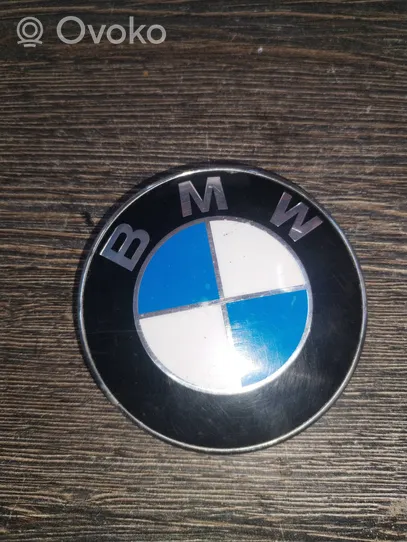 BMW 5 E60 E61 Logo, emblème, badge 51141970248