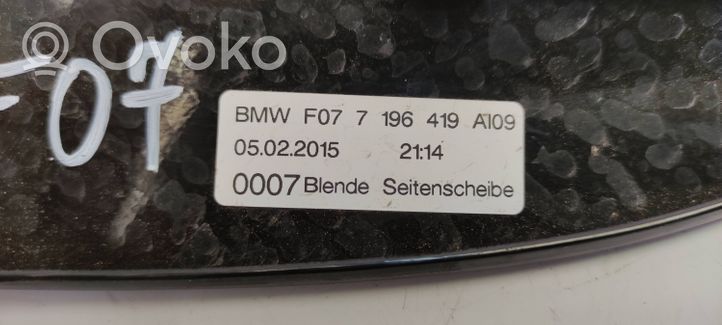 BMW 5 GT F07 Katon muotolistan suoja 7196419