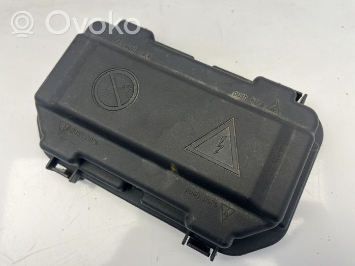 BMW 4 F36 Gran coupe Fuse box cover 9224872