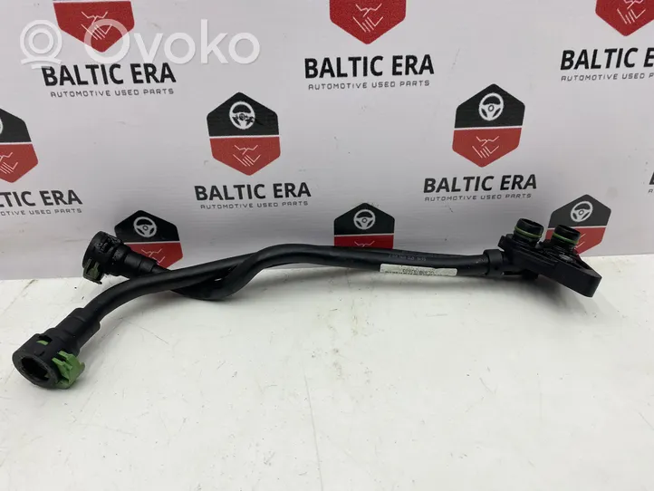 BMW 3 G20 G21 Getriebeölkühler Leitung / Schlauch 073381770106