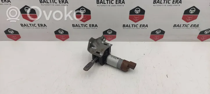 BMW 5 G30 G31 Motorino di regolazione del sedile C11726106