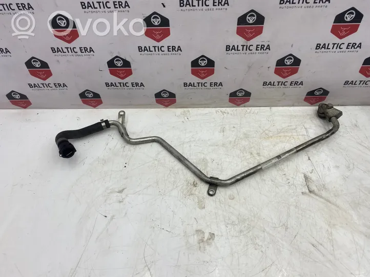 BMW 6 F06 Gran coupe Engine coolant pipe/hose 8516591