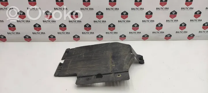 BMW 1 F20 F21 Kita dugno detalė 7241838